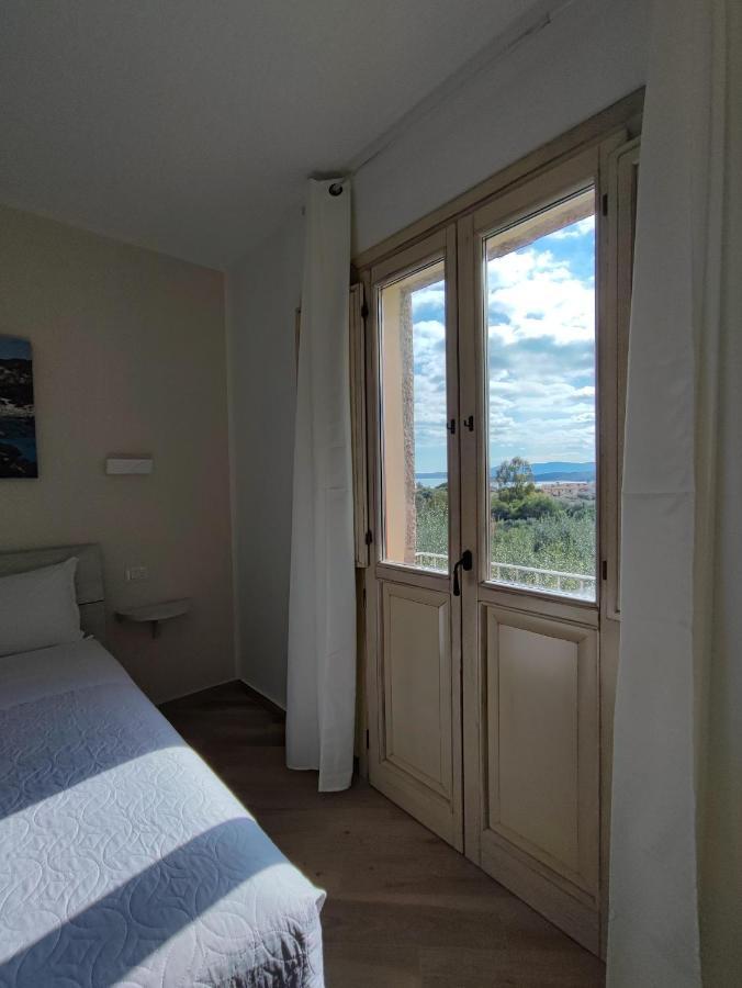 Bed and Breakfast Antica Isola Ольбия Экстерьер фото